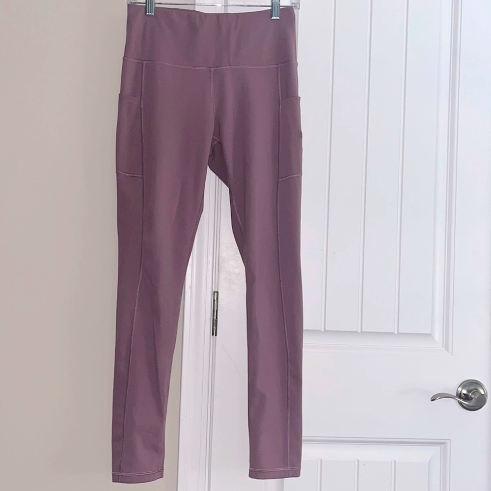 Women’s high waisted rusted pink color full length leggings with pockets